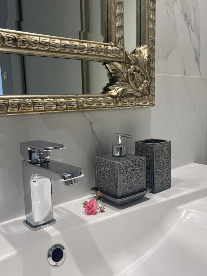 דירות ורשה Apartament Willanow מראה חיצוני תמונה